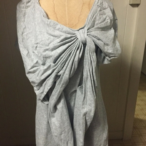 GAP Tops - SOLD VALENTINO for GAP sz M Gray Draped BOW Tee